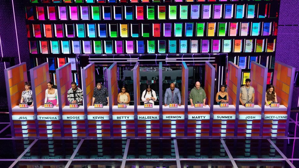  Houseguests battle it out for the Head of Household competition